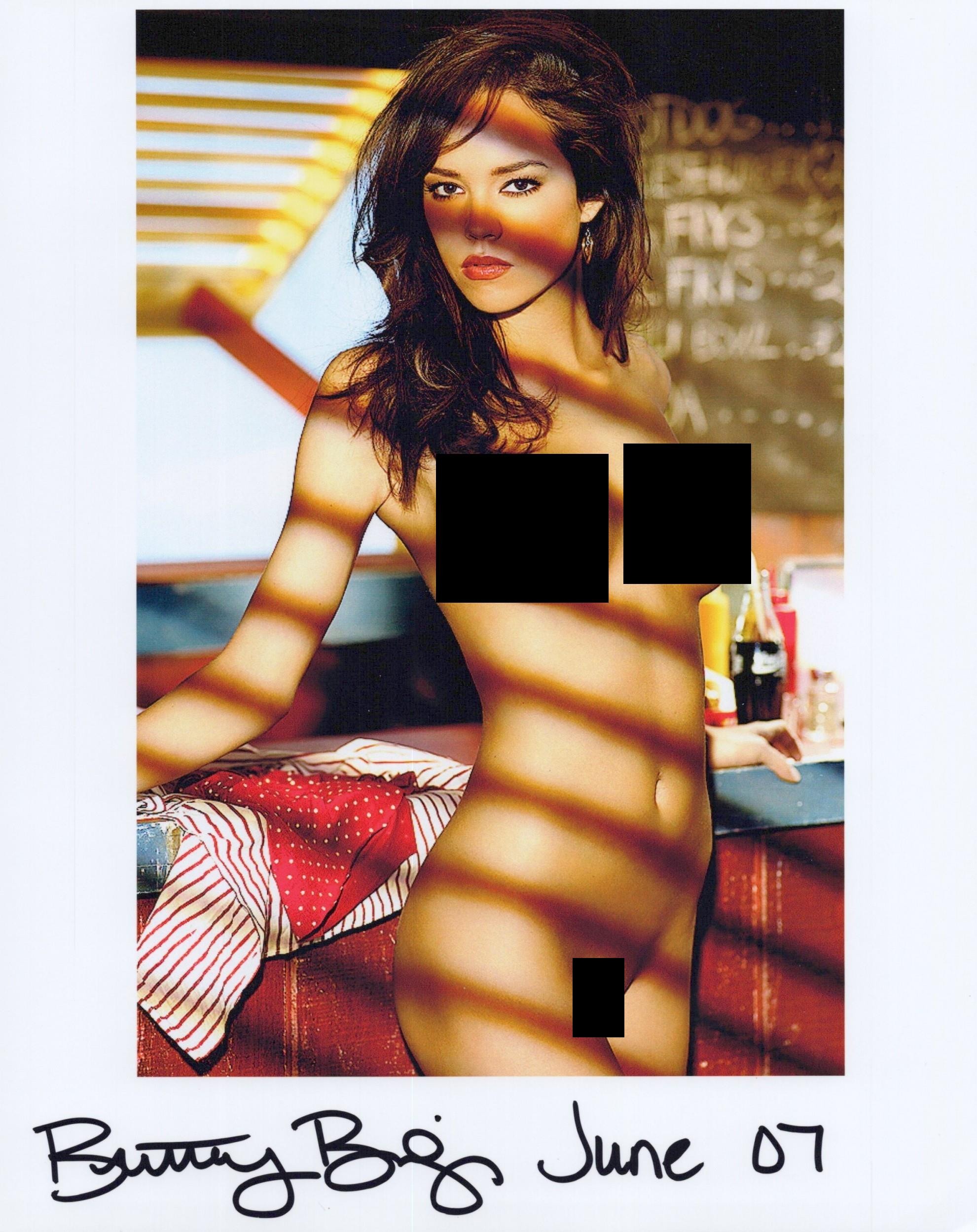 Brittany Binger autograph