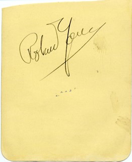 Roland Young autograph