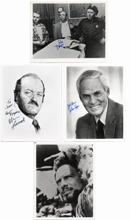 Actor Group Lot 2 autograph