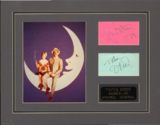 Paper Moon autograph