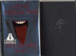 Gene Simmons autograph