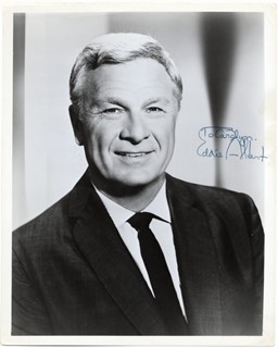 Eddie Albert autograph