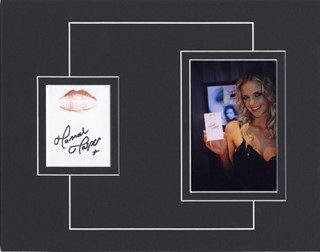 Hannah Harper autograph